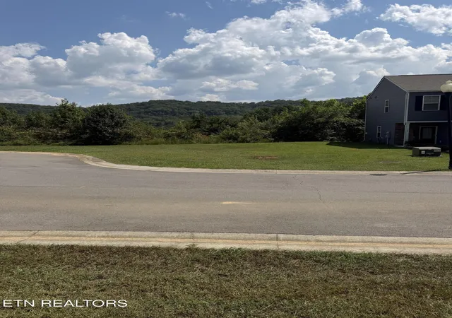 Photo 1 of Land for sale at 166 Harbour Pointe Ln, Oak Ridge, TN 37830 | MLS# 1354817 | Listing updated on 2026-09-08
