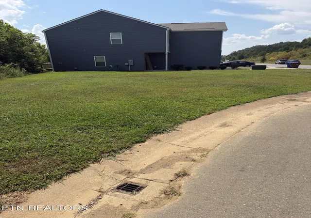 Photo 2 of Land for sale at 166 Harbour Pointe Ln, Oak Ridge, TN 37830 | MLS# 1354817 | Listing updated on 2026-09-08