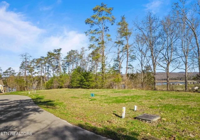 Photo 1 of Land for sale at Dove Ct, Sharps Chapel, TN 37866 | MLS# 1354821 | Listing updated on 2026-09-08