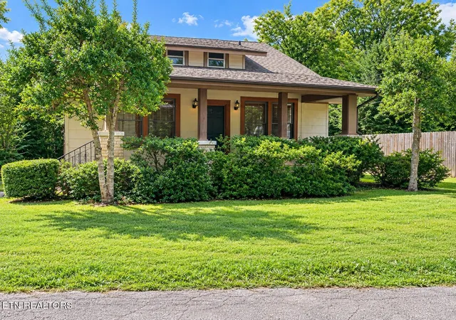 Photo 1 of Single family home for sale at 5205 Jacksboro Pike, Knoxville, TN 37918 | MLS# 1354832 | Listing updated on 2026-10-26