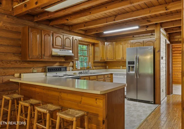Photo 3 of Single family home for sale at 1611 Canterbury Downs Rd, Sevierville, TN 37862 | MLS# 1354889 | Listing updated on 2026-10-10