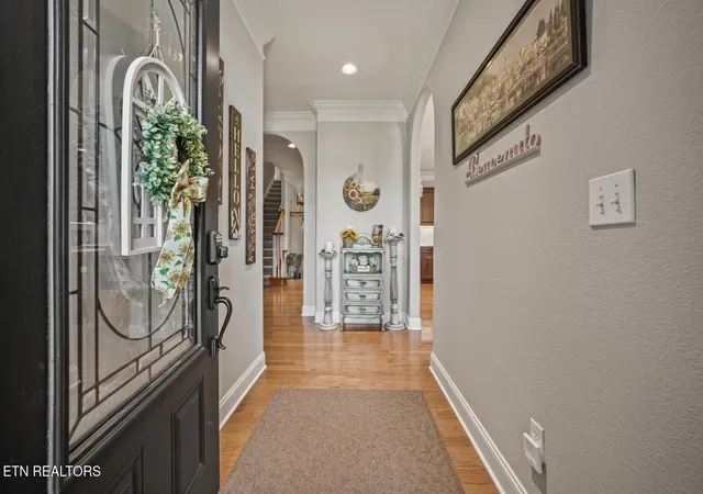 Listing Photo 4 - Condo for sale in building located at 240 Waterford Cir, Lenoir, TN 37772