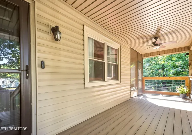 Photo 3 of Single family home for sale at 7524 Inverrary Cir, Knoxville, TN 37918 | MLS# 1354897 | Listing updated on 2026-09-09