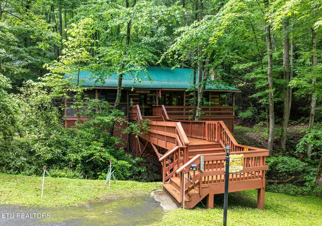 Photo 1 of Single family home for sale at 2653 Black Walnut Flats Rd, Sevierville, TN 37862 | MLS# 1356358 | Listing updated on 2026-09-22