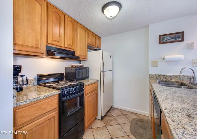 Photo 3 of Condo for sale at 1380 Ski View Dr #APT 4304, Gatlinburg, TN 37738 | MLS# 1355168 | Listing updated on 2026-09-11