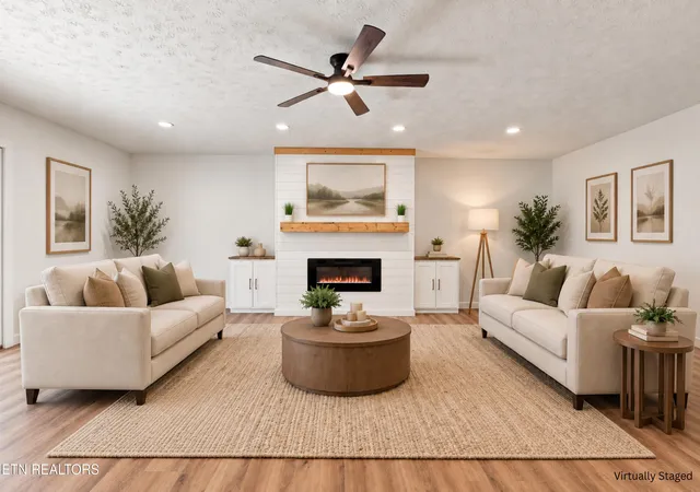 Photo 3 of Single family home for sale at 2004 Flagler Rd, Knoxville, TN 37912 | MLS# 1354917 | Listing updated on 2026-09-17