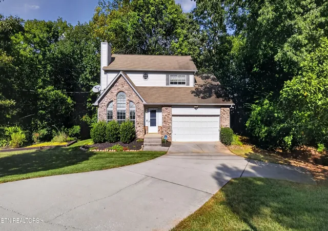 Photo 1 of Single family home for sale at 1428 Pine Springs Rd, Knoxville, TN 37922 | MLS# 1355084 | Listing updated on 2026-09-11