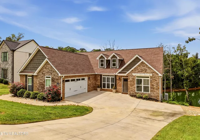 Photo 1 of Single family home for sale at 3101 Bridgewater Blvd, Morristown, TN 37814 | MLS# 1355154 | Listing updated on 2026-09-12