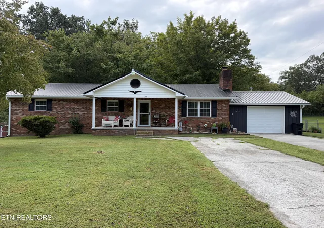 Photo 2 of Single family home for sale at 744 Cross Valley Rd, La Follette, TN 37766 | MLS# 1355277 | Listing updated on 2026-09-12
