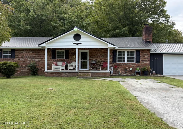 Photo 3 of Single family home for sale at 744 Cross Valley Rd, La Follette, TN 37766 | MLS# 1355277 | Listing updated on 2026-09-12