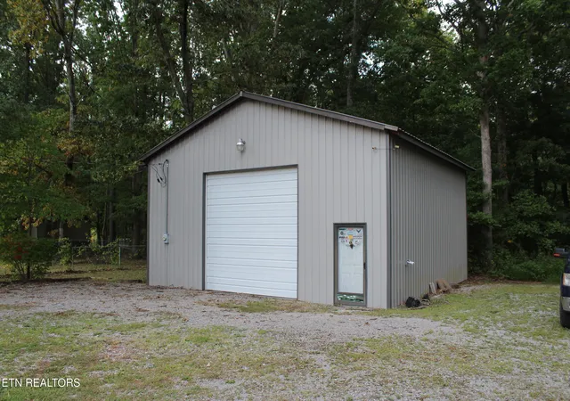 Photo 4 of Sale Pending at 1413 Pennsylvania Ave, Jamestown, TN 38556 | MLS# 1354927 | Listing updated on 2026-10-06