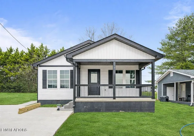 Photo 1 of Single family home for sale at 111 Azalea Ln #2, Jacksboro, TN 37757 | MLS# 1354925 | Listing updated on 2026-09-09