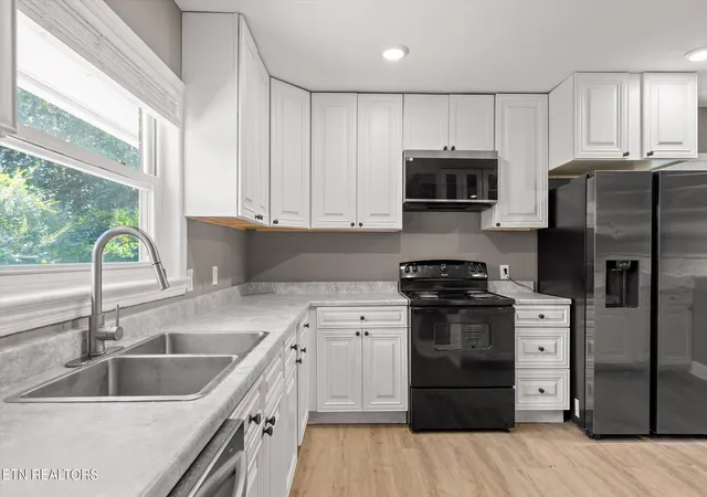 Photo 3 of Single family home for sale at 714 Belvoir Ave, Chattanooga, TN 37412 | MLS# 1355236 | Listing updated on 2026-09-24