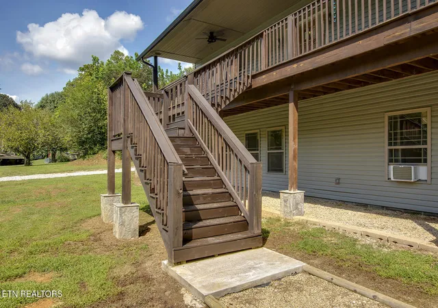 Photo 4 of Single family home for sale at 287 Cave Crk Rd, Loudon, TN 37774 | MLS# 1355044 | Listing updated on 2026-09-10
