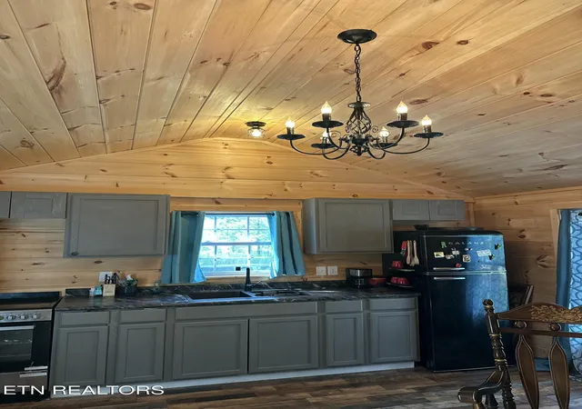Photo 4 of Single family home for sale at 3004 Pricetown Rd, Whitleyville, TN 38588 | MLS# 1354937 | Listing updated on 2026-09-09