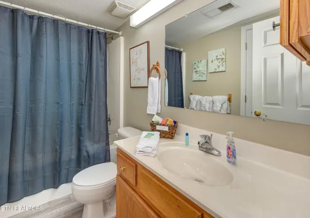 Condo for sale in building located at 2743 Colonial Dr, Pigeon Forge, TN 37863 - Unit #UNIT 212