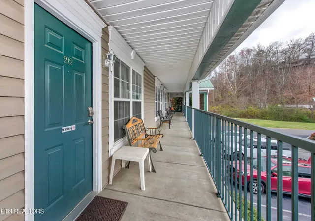 Condo for sale at 2743 Colonial Dr #UNIT 212, Pigeon Forge, TN 37863 | MLS# 1355172
