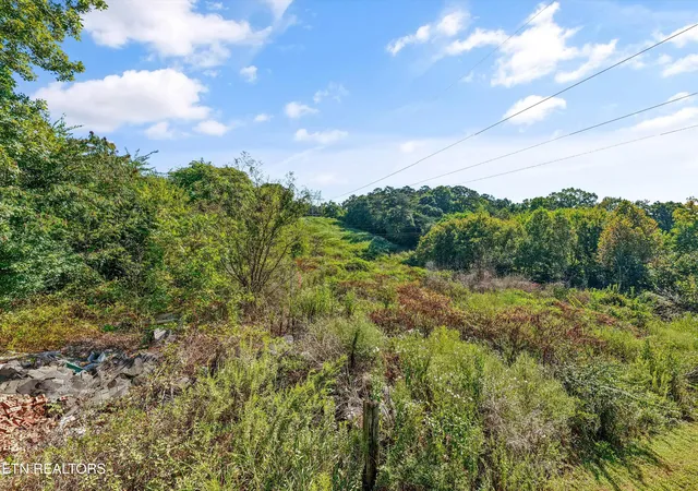 Photo 3 of Land for sale at Williams Hl Dr, Rockford, TN 37853 | MLS# 1355230 | Listing updated on 2026-09-11