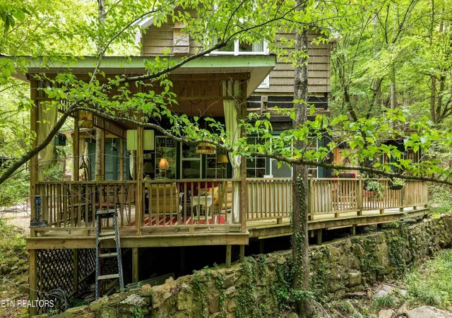 Photo 2 of Sale Pending at 146 Mulberry Crk Rd, Vonore, TN 37885 | MLS# 1355447 | Listing updated on 2026-09-21
