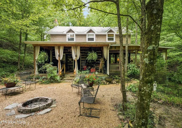 Photo 3 of Sale Pending at 146 Mulberry Crk Rd, Vonore, TN 37885 | MLS# 1355447 | Listing updated on 2026-09-21