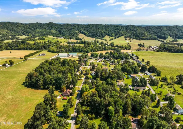 Photo 49 of Single family home for sale at 405 Sportsman Rd, Andersonville, TN 37705 | MLS# 1355117 | Listing updated on 2026-10-02