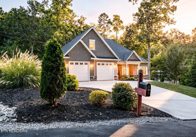 Photo 1 of Sale Pending at 308 Tuhdegwa Tr, Loudon, TN 37774 | MLS# 1355214 | Listing updated on 2026-09-19