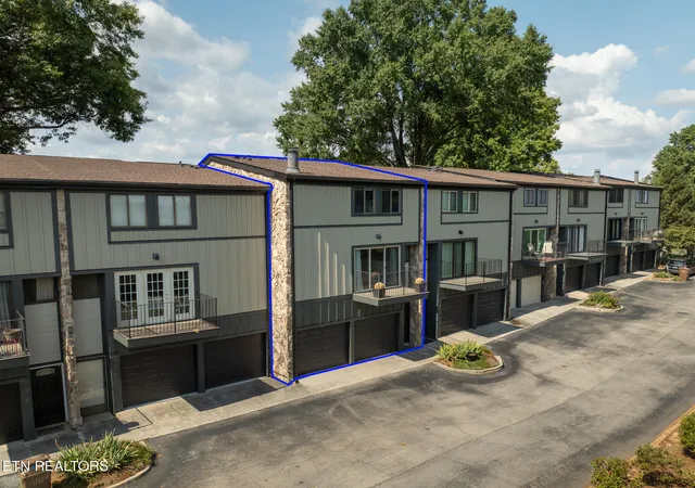 Photo 35 of Condo for sale at 1954 Cherokee Blf Dr, Knoxville, TN 37920 | MLS# 1354969 | Listing updated on 2026-09-11