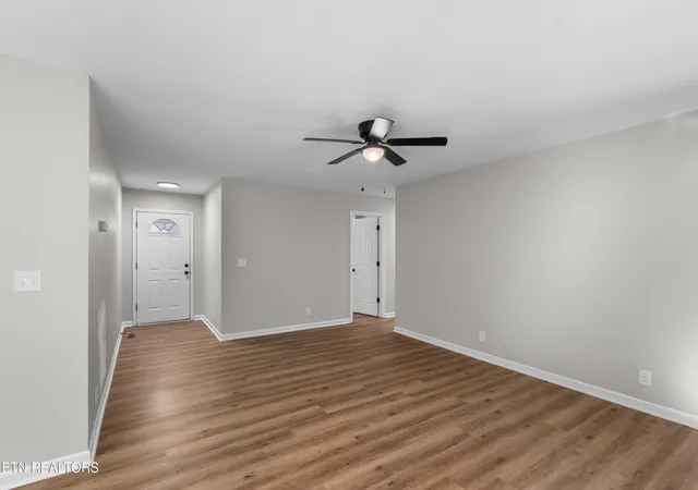 Photo 3 of Single family home for sale at 170 Muscovy Way, Maryville, TN 37801 | MLS# 1355125 | Listing updated on 2026-09-23