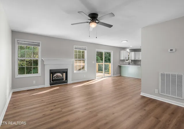 Photo 4 of Single family home for sale at 170 Muscovy Way, Maryville, TN 37801 | MLS# 1355125 | Listing updated on 2026-09-23