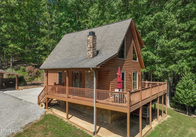 Photo 2 of Single family home for sale at 365 Hidden Hills Rd, Wartburg, TN 37887 | MLS# 1355483 | Listing updated on 2026-10-08