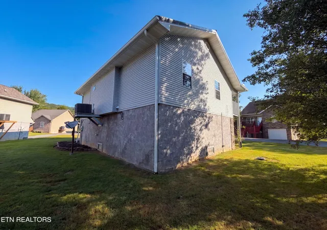 Single family home for sale at 2039 Slippery Rock Cir, Sevierville, TN 37862 | MLS# 1355051 | Listing updated on 2026-09-10