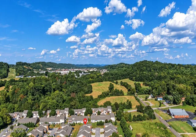 Photo 23 of Condo for sale at 3707 Sean Grv Way, Knoxville, TN 37921 | MLS# 1355148 | Listing updated on 2026-09-11