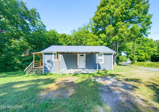 Photo 1 of Single family home for sale at 136 County Rd 909, Etowah, TN 37331 | MLS# 1355081 | Listing updated on 2026-09-10