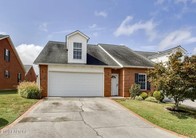 Photo 1 of Condo for sale at 190 Blackfoot Way, Lenoir City, TN 37772 | MLS# 1356284 | Listing updated on 2026-09-29