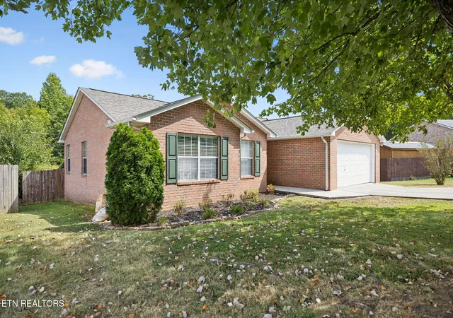 Single family home for sale at 7122 Majors Landing Ln, Corryton, TN 37721 | MLS# 1355399