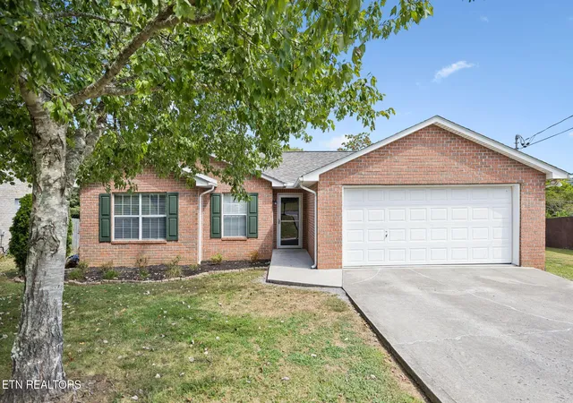 Photo 3 of Single family home for sale at 7122 Majors Landing Ln, Corryton, TN 37721 | MLS# 1355399 | Listing updated on 2026-10-08