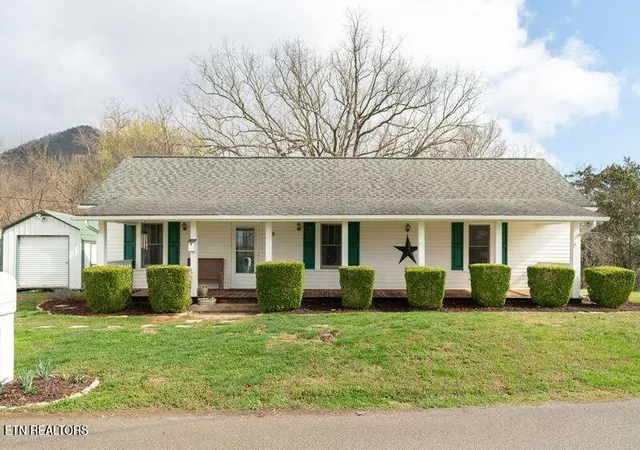 Photo 1 of Single family home for sale at 254 Mountain Rd, Luttrell, TN 37779 | MLS# 1355094 | Listing updated on 2026-09-14