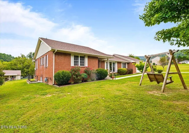 Photo 37 of Single family home for sale at 531 S Florence Ave, Jellico, TN 37762 | MLS# 1355318 | Listing updated on 2026-09-12
