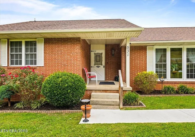 Photo 3 of Single family home for sale at 531 S Florence Ave, Jellico, TN 37762 | MLS# 1355318 | Listing updated on 2026-09-12