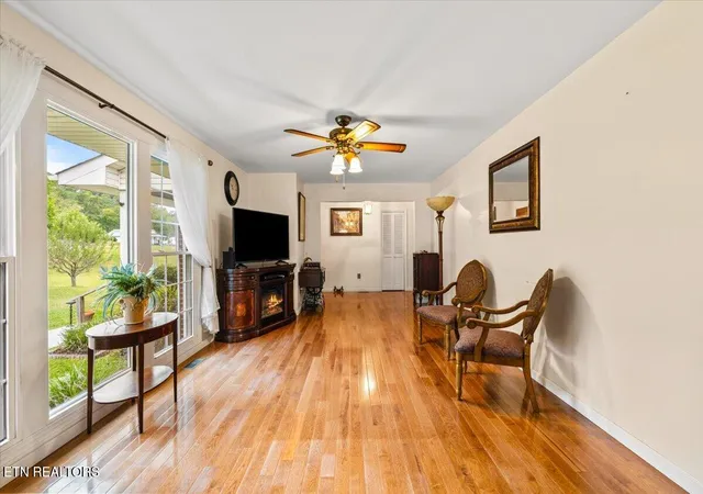 Photo 3 of Single family home for sale at 531 S Florence Ave, Jellico, TN 37762 | MLS# 1355318 | Listing updated on 2026-09-12