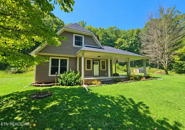 Photo 1 of Single family home for sale at 361 Page Rd, Rockwood, TN 37854 | MLS# 1355220 | Listing updated on 2026-09-29