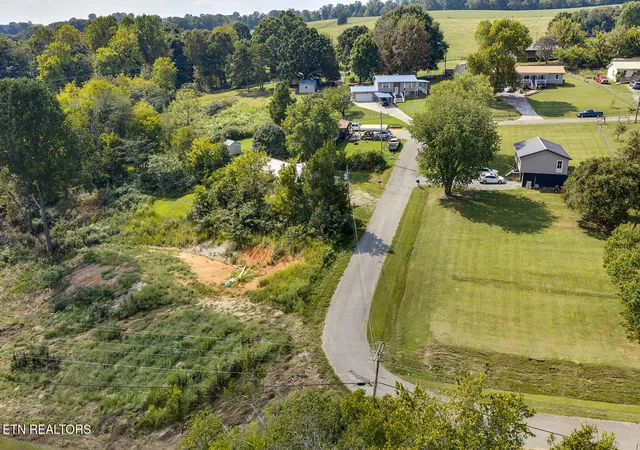 Photo 3 of Land for sale at 519 Sunflower Cir, Sweetwater, TN 37874 | MLS# 1355975 | Listing updated on 2026-09-25
