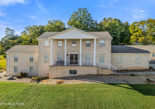Photo 3 of Single family home for sale at 212 Simmons Rd, Seymour, TN 37865 | MLS# 1355443 | Listing updated on 2026-09-21