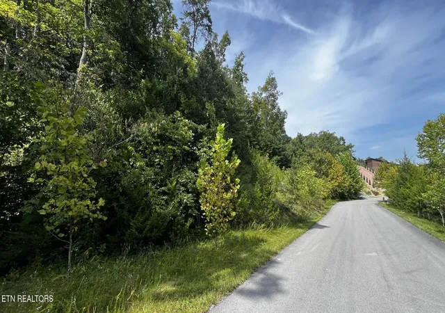 Photo 4 of Land for sale at Emerald Pointe Blvd, Sevierville, TN 37876 | MLS# 1355194 | Listing updated on 2026-10-30