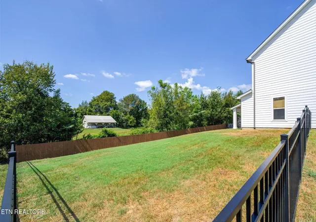 Photo 3 of Single family home for sale at 515 Bishop Ln, Cookeville, TN 38506 | MLS# 1355200 | Listing updated on 2026-09-11
