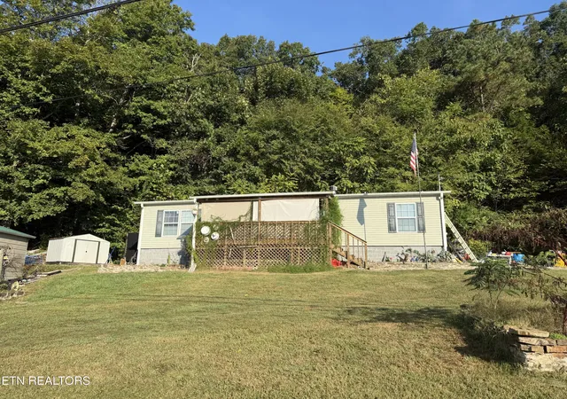 Photo 1 of Single family home for sale at 175 Tillery Rd, Powell, TN 37849 | MLS# 1355545 | Listing updated on 2026-09-15