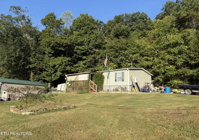 Photo 3 of Single family home for sale at 175 Tillery Rd, Powell, TN 37849 | MLS# 1355545 | Listing updated on 2026-09-15