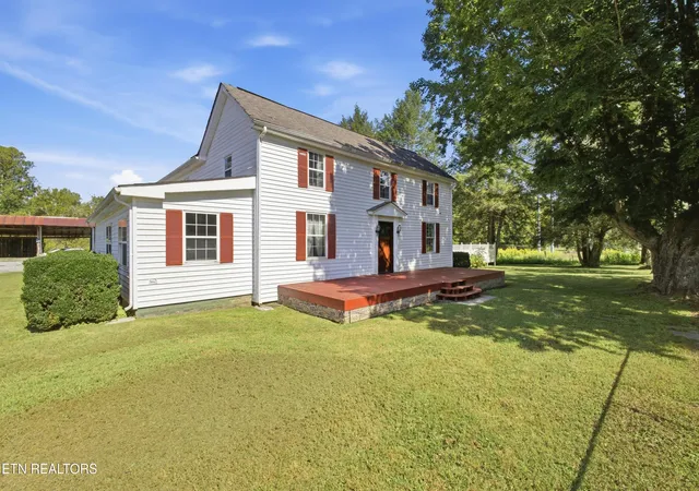 Photo 1 of Single family home for sale at 1124 Post Oak Valley Rd, Rockwood, TN 37854 | MLS# 1355753 | Listing updated on 2026-09-17