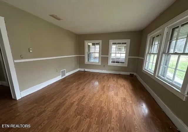 Photo 4 of Single family home for sale at 13086 Ky 38, Evarts, KY 40828 | MLS# 1355217 | Listing updated on 2026-09-11