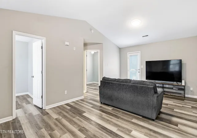 Photo 3 of Single family home for sale at 7736 Ralph Youmans Rd, Corryton, TN 37721 | MLS# 1355429 | Listing updated on 2026-10-05